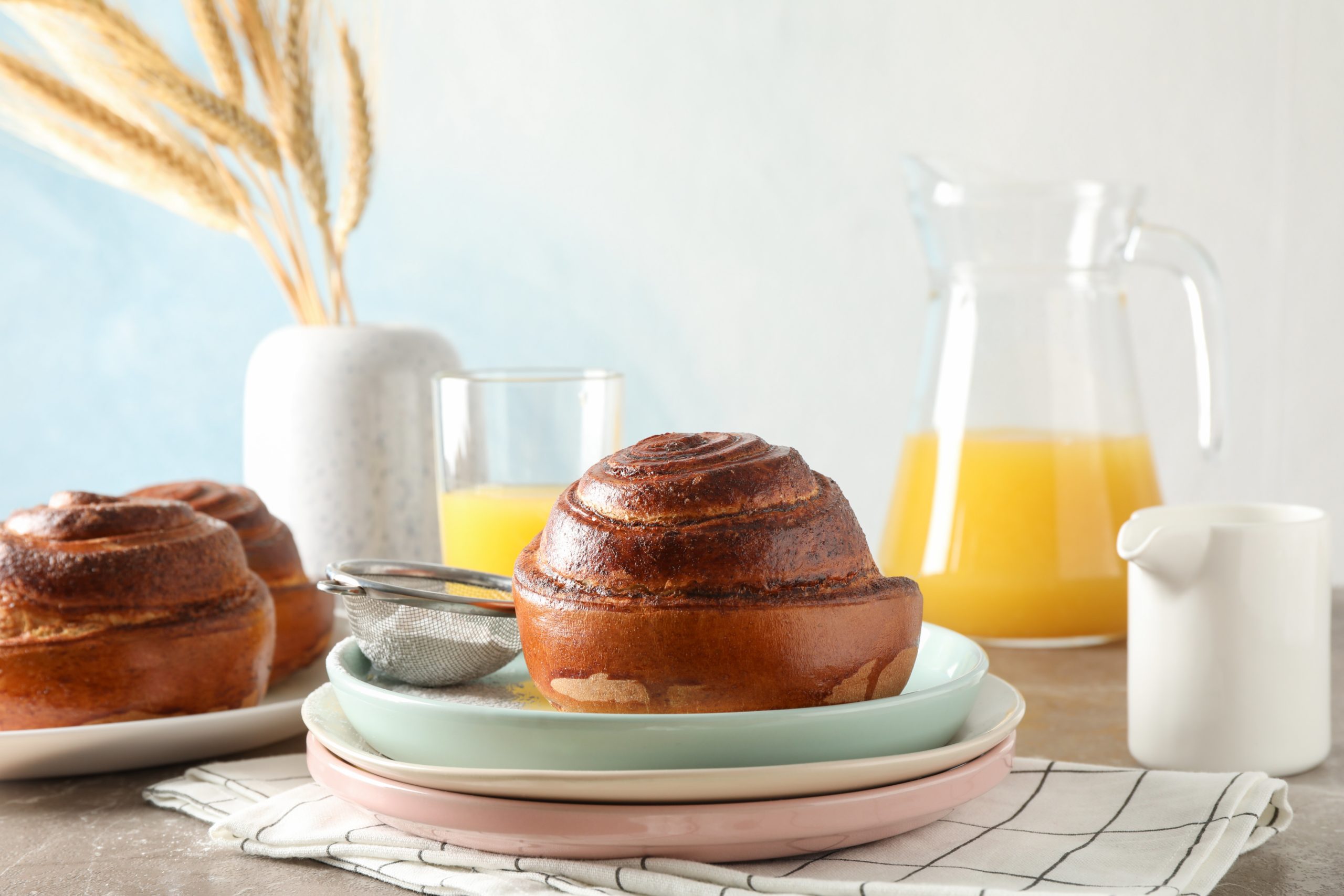 Anis-Kirsch-Schnecken mit Mandarienenguss
